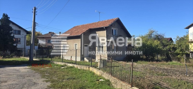 Продава КЪЩА, гр. Божурище, област София област, снимка 4 - Къщи - 53820673