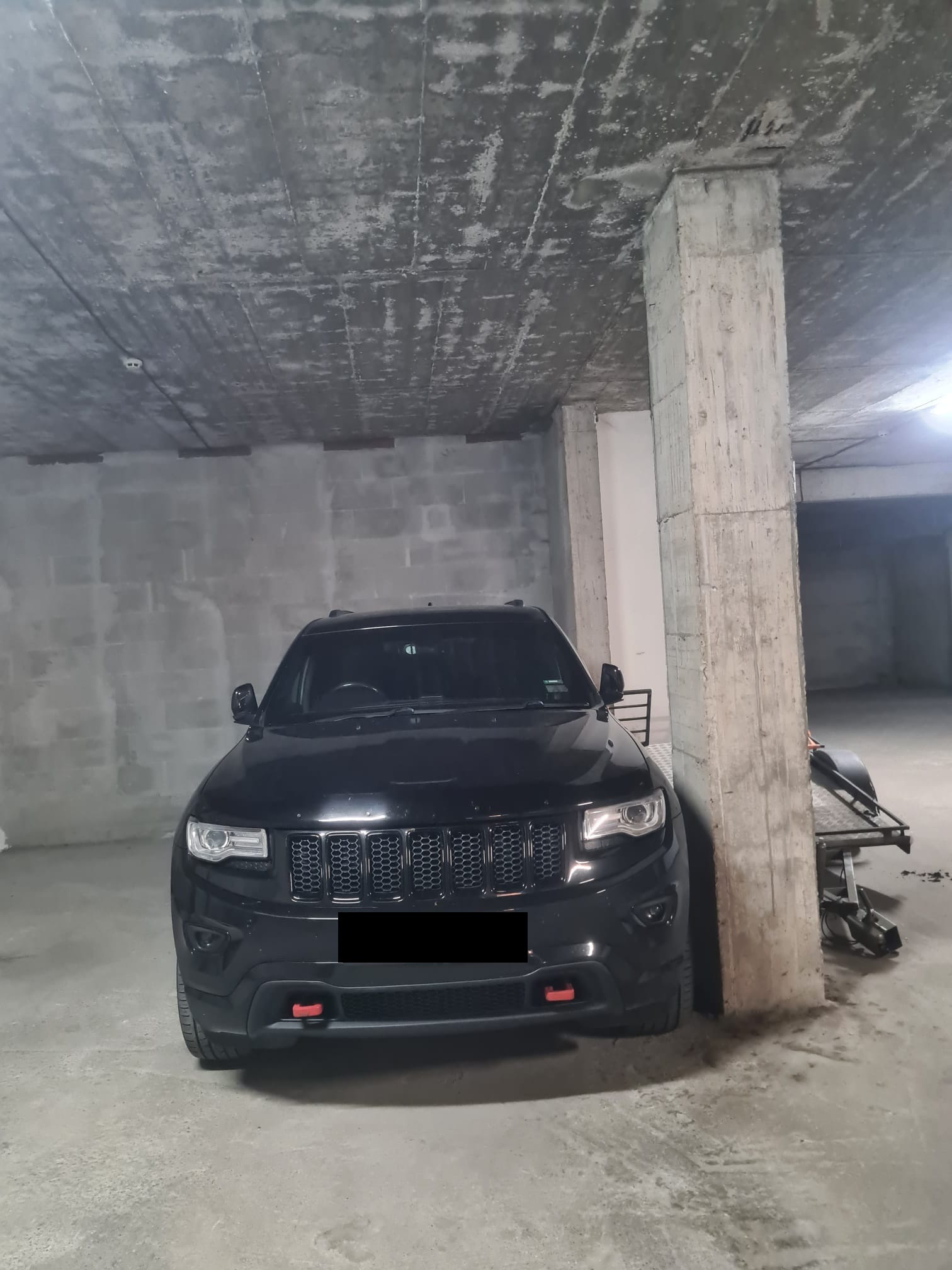 Продава ГАРАЖ, ПАРКОМЯСТО, гр. Хасково, Орфей, снимка 2 - Гаражи и паркоместа - 53676181