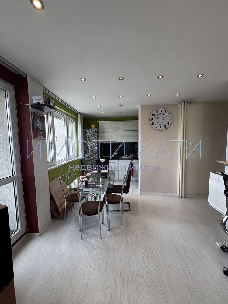 En venta  1 dormitorio Pernik , Dimova majala , 60 metros cuadrados | 99483719 - imagen [3]