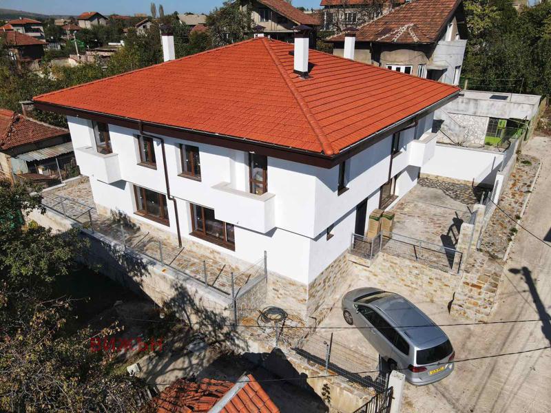 Продава  3-стаен град Перник , Димова махала , 94 кв.м | 84263117 - изображение [2]