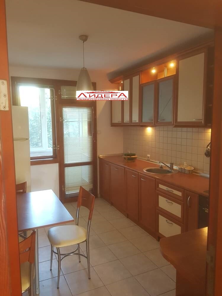 Продава  3-стаен град Пловдив , Въстанически , 145 кв.м | 38190139 - изображение [4]