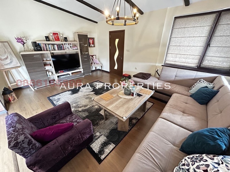 Продава КЪЩА, гр. Разград, Освобождение, снимка 2 - Къщи - 52908368