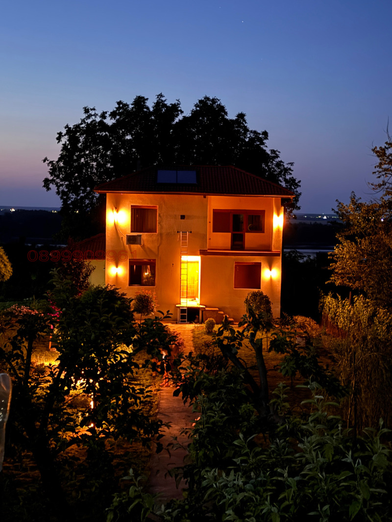 Продава ВИЛА, гр. Свищов, област Велико Търново, снимка 6 - Вили - 53138496