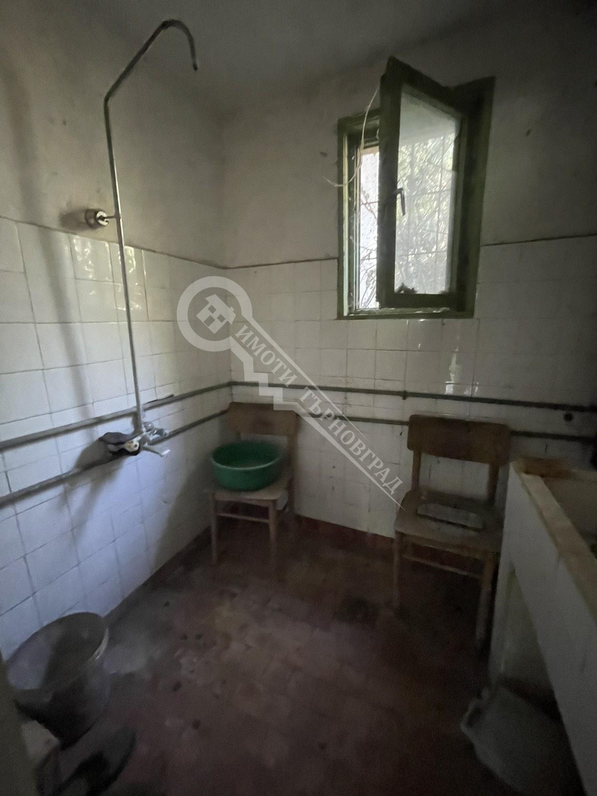 Продава КЪЩА, с. Долна Липница, област Велико Търново, снимка 10 - Къщи - 55987756