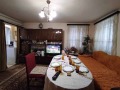 Продава КЪЩА, област Габрово, гр. Трявна • 130000 € / 254257.90 лв. • 61432204 5