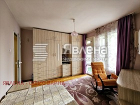 2 slaapkamers Briz, Varna 8