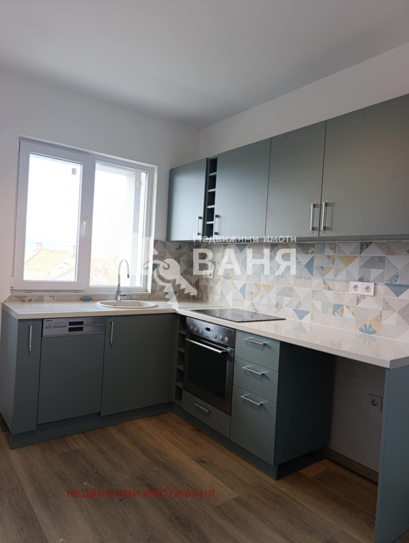 Продава ЕТАЖ ОТ КЪЩА, гр. Сопот, област Пловдив, снимка 2 - Етаж от къща - 52379593