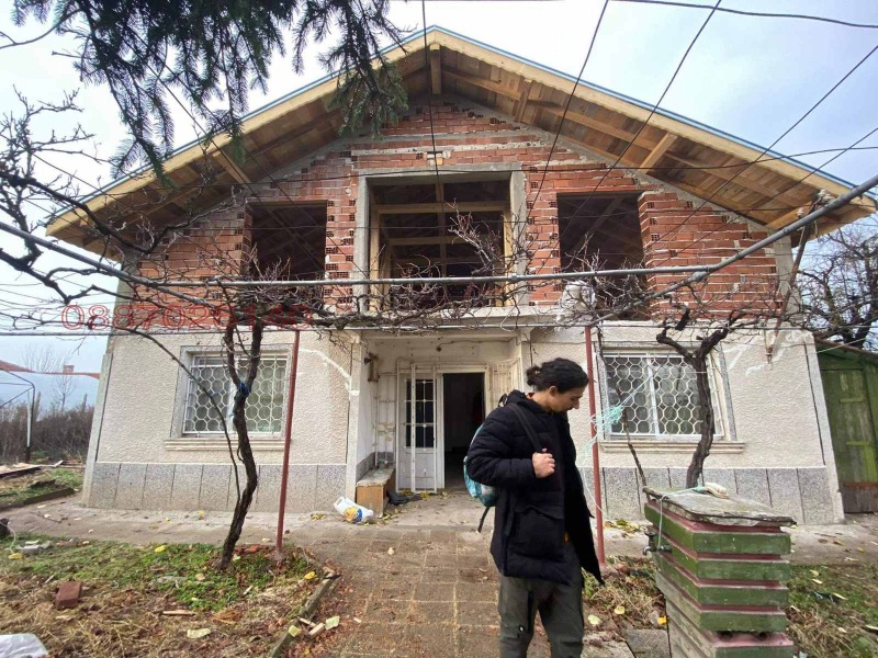 En venta  Casa región Plovdiv , Cheshnegirovo , 140 metros cuadrados | 21939500 - imagen [4]