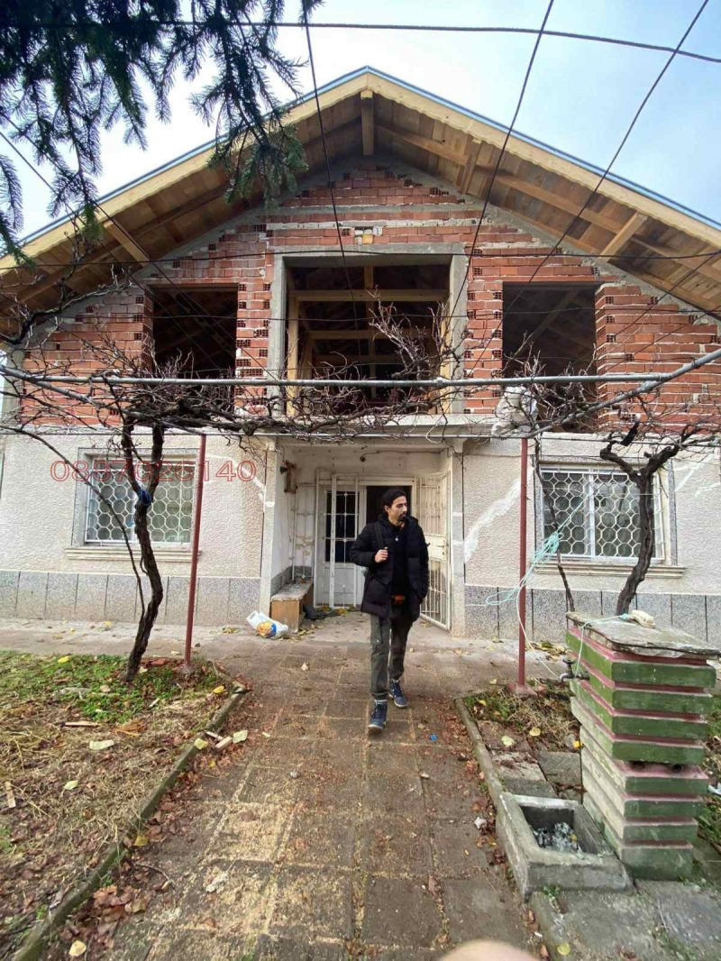 En venta  Casa región Plovdiv , Cheshnegirovo , 140 metros cuadrados | 21939500 - imagen [2]