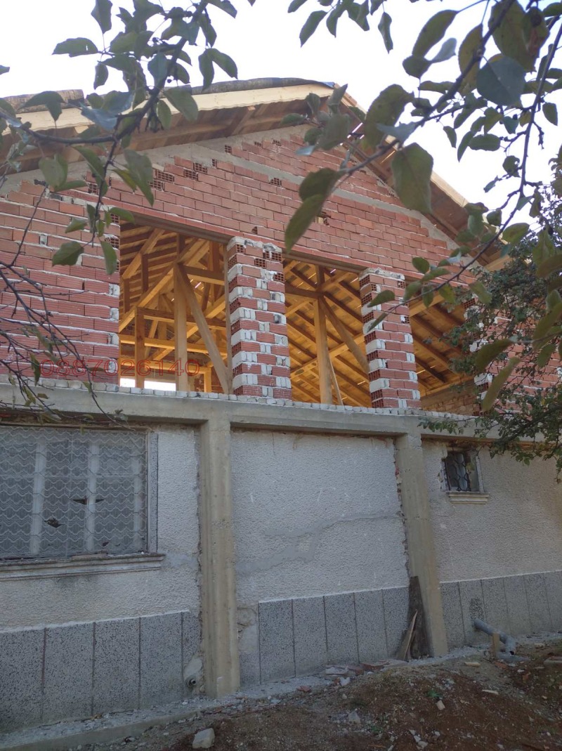 En venta  Casa región Plovdiv , Cheshnegirovo , 140 metros cuadrados | 21939500 - imagen [6]