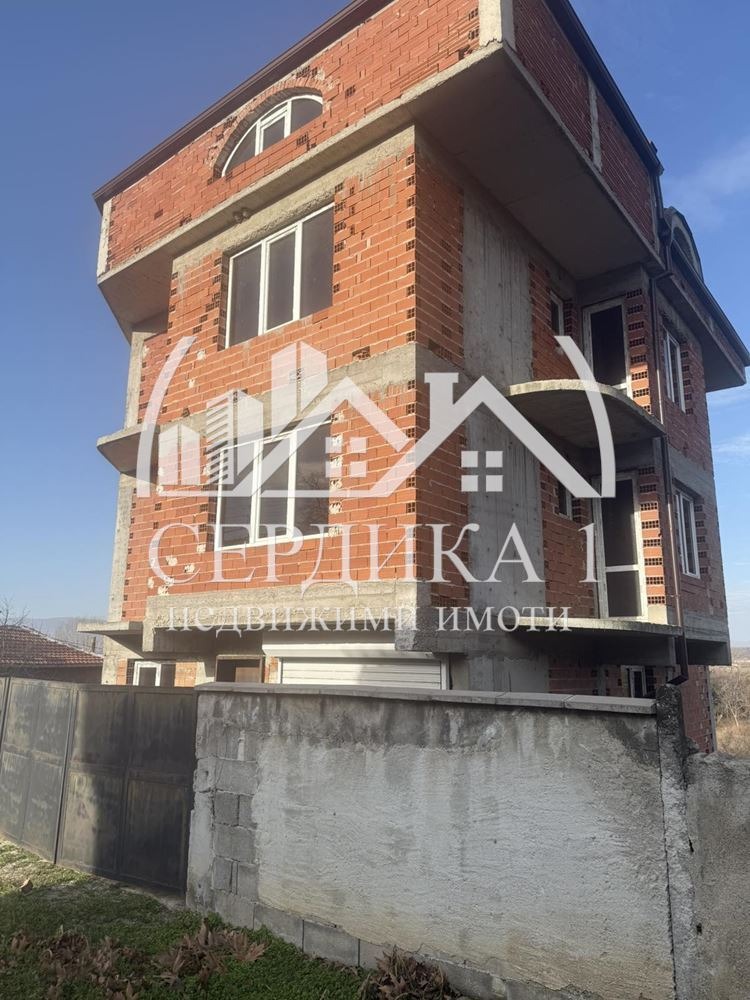 Продава КЪЩА, с. Пороминово, област Кюстендил, снимка 3 - Къщи - 55212119