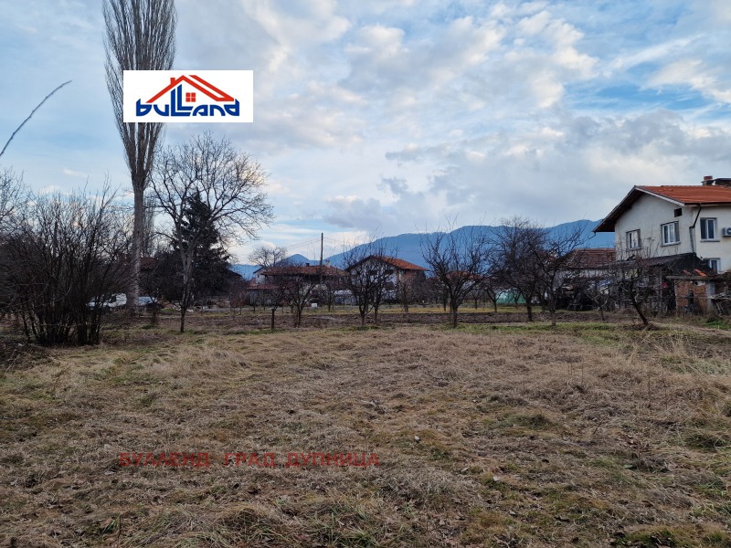 Продава ПАРЦЕЛ, с. Крайници, област Кюстендил, снимка 1 - Парцели - 48890713