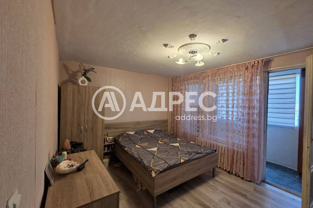 Продава 2-СТАЕН, гр. София, Люлин 5, снимка 2 - Апартаменти - 56610893