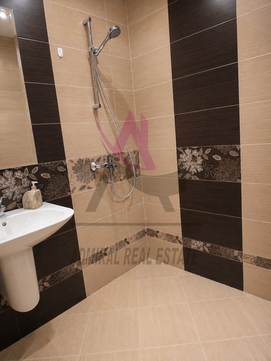 Продава 3-СТАЕН, гр. Варна, Окръжна болница-Генерали, снимка 5 - Апартаменти - 54776095