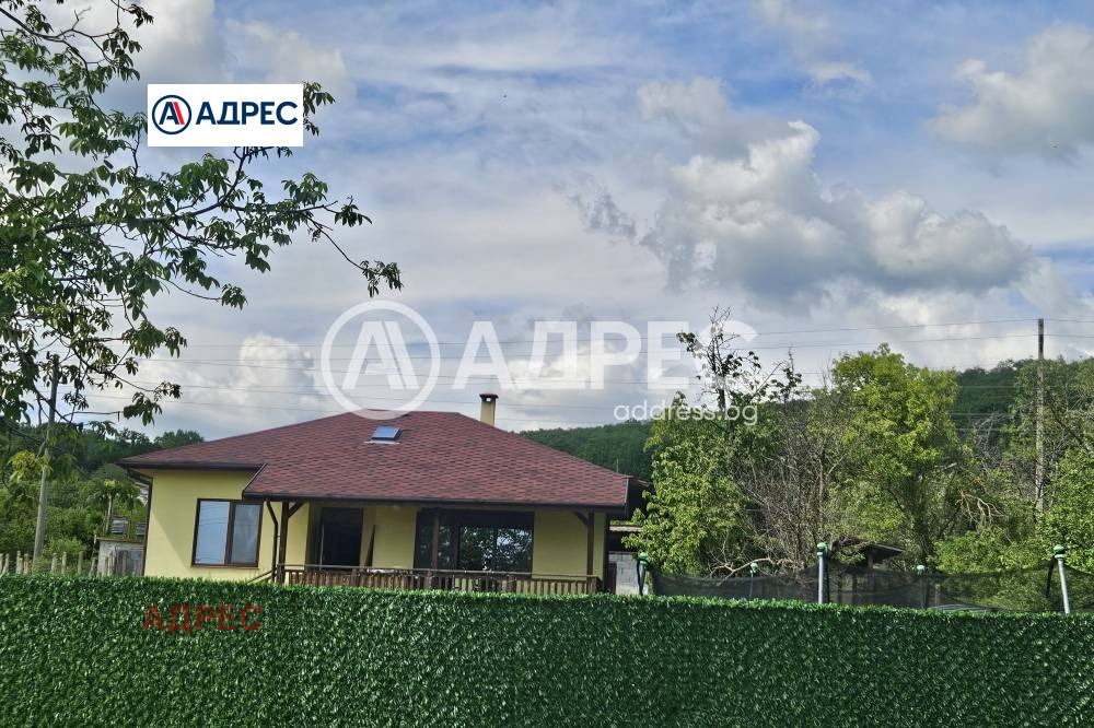 Продава КЪЩА, с. Слънчево, област Варна, снимка 2 - Къщи - 54759638