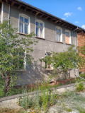 Продава КЪЩА, гр. Априлци, област Ловеч, снимка 1