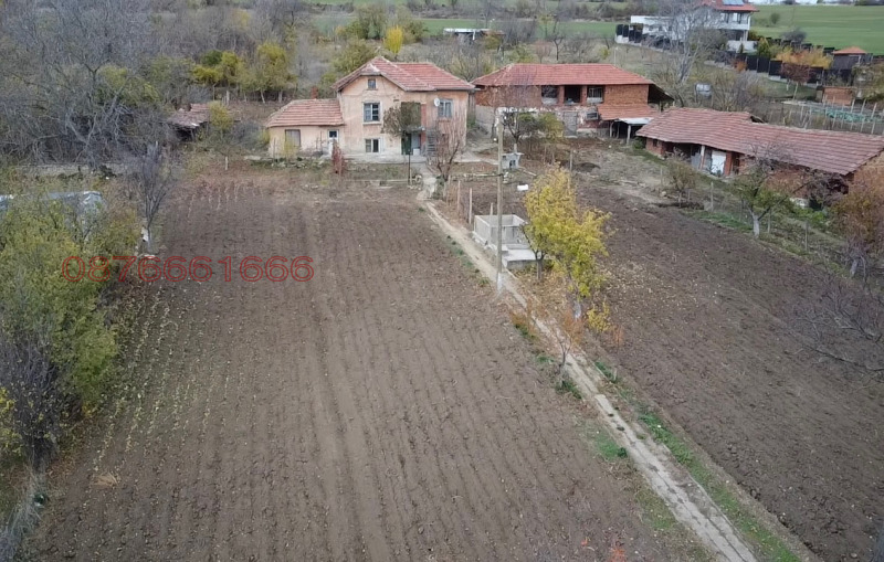 Продава КЪЩА в област Плевен, с. Радишево - 150 кв.м / 65 000 € » 127 128.95 лв.
