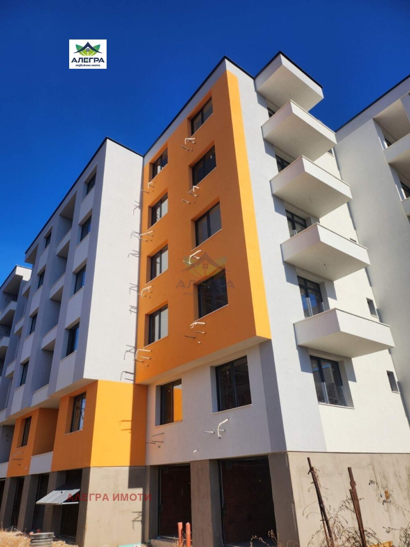 Na sprzedaż  1 sypialnia Pazardżik , Centar , 81 mkw | 44896422