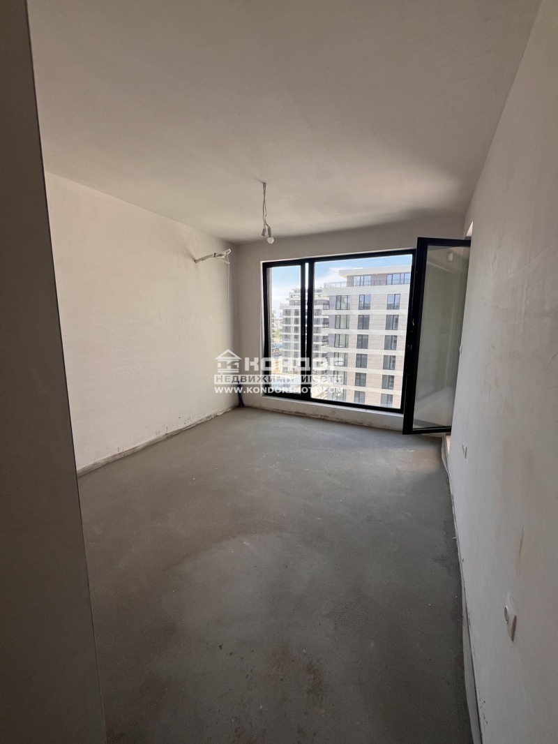 Til salg  1 soveværelse Plovdiv , Trakiya , 67 kvm | 20856995 - billede [2]