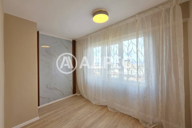 Продава 3-СТАЕН, гр. София, Надежда 2, снимка 4 - Апартаменти - 52406735