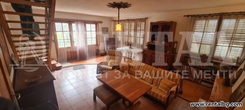 Na sprzedaż  Dom region Płowdiw , Markowo , 120 mkw | 29332397