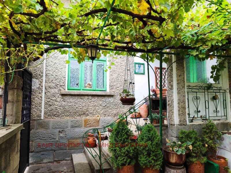 Te koop  Huis regio Sjoemen , Veselinovo , 239 m² | 92892525 - afbeelding [6]