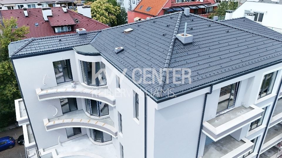 Продава 3-СТАЕН, гр. София, Оборище, снимка 2 - Апартаменти - 56657489