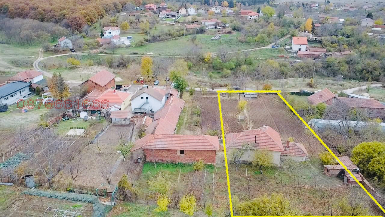 Продава КЪЩА, с. Радишево, област Плевен, снимка 2 - Къщи - 54127025