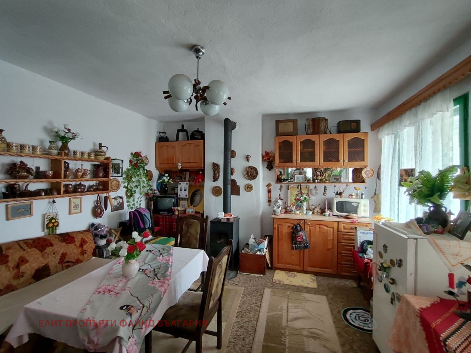 Продава КЪЩА, с. Веселиново, област Шумен, снимка 2 - Къщи - 50701261