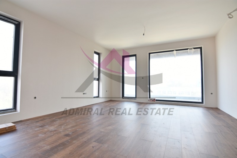 Продава  2-стаен, град Варна, Левски 1 •  210 000 EUR • ID 28573128 — holmes.bg - [1] 