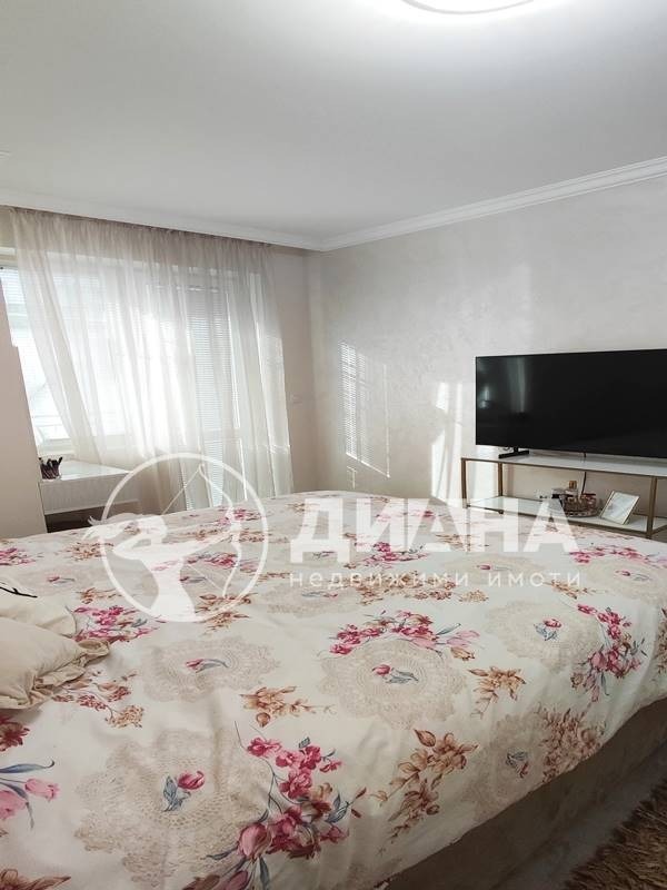 Продава  2-стаен град Пловдив , Кючук Париж , 70 кв.м | 87349828 - изображение [2]
