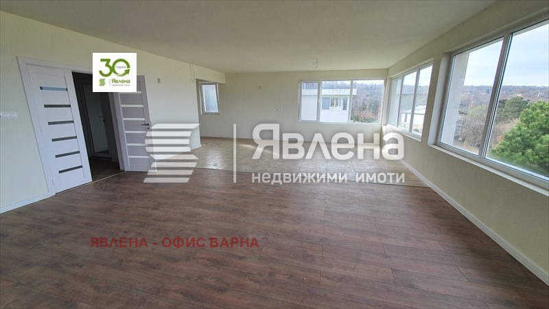Till salu  Hus Varna , m-t Zelenika , 650 kvm | 77169484 - bild [2]