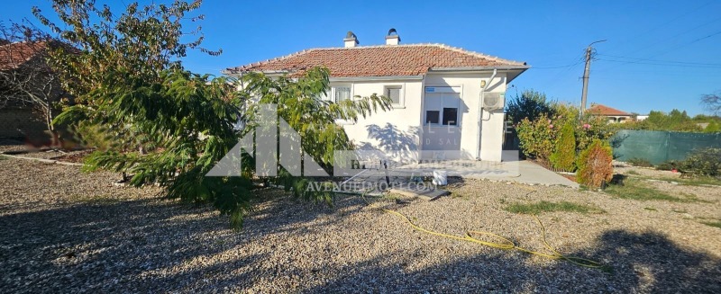 Продава КЪЩА, с. Черноземен, област Пловдив, снимка 2 - Къщи - 53228610