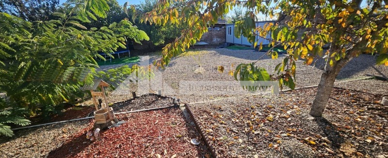 Продава КЪЩА, с. Черноземен, област Пловдив, снимка 10 - Къщи - 53228610
