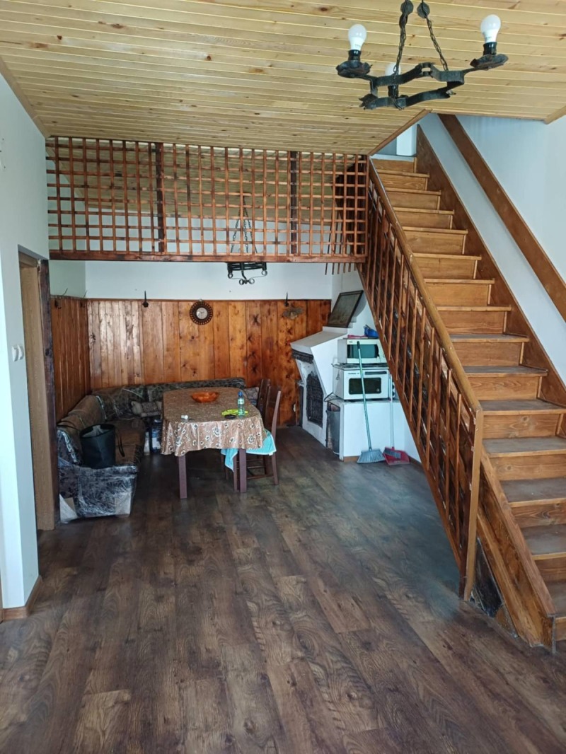 Продава КЪЩА, с. Яврово, област Пловдив, снимка 3 - Къщи - 53504751