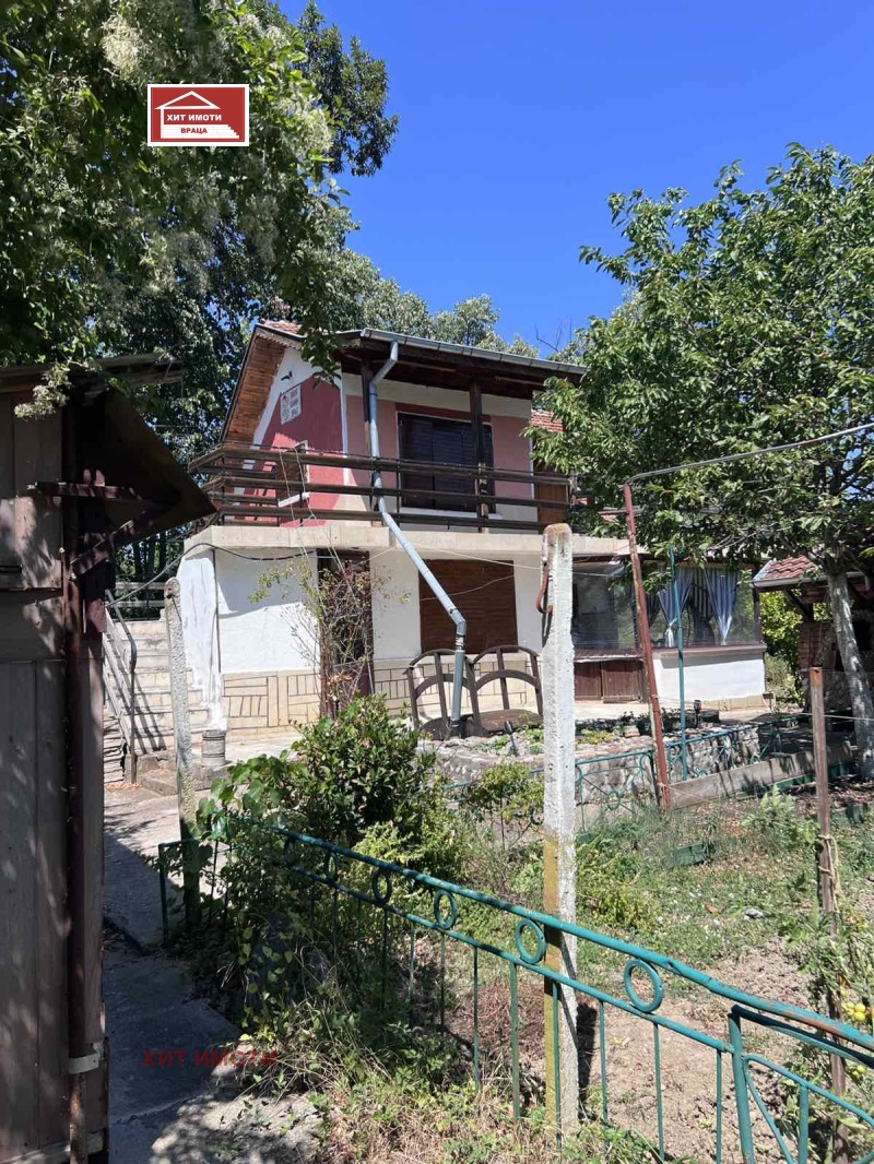 Eladó  Villa Vraca , Studentski grad , 80 négyzetméter | 74444801