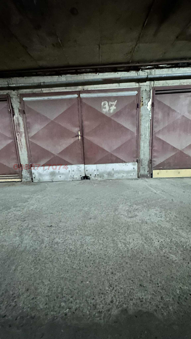 Til salg  Garage Sofia , Krasna polyana 1 , 22 kvm | 69582178