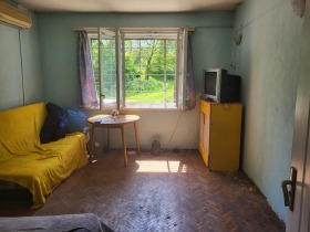 1 ložnice Zacharna fabrika, Sofia 1