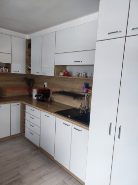 ������� 4-����� | Imot.bg � ����� ������ 8