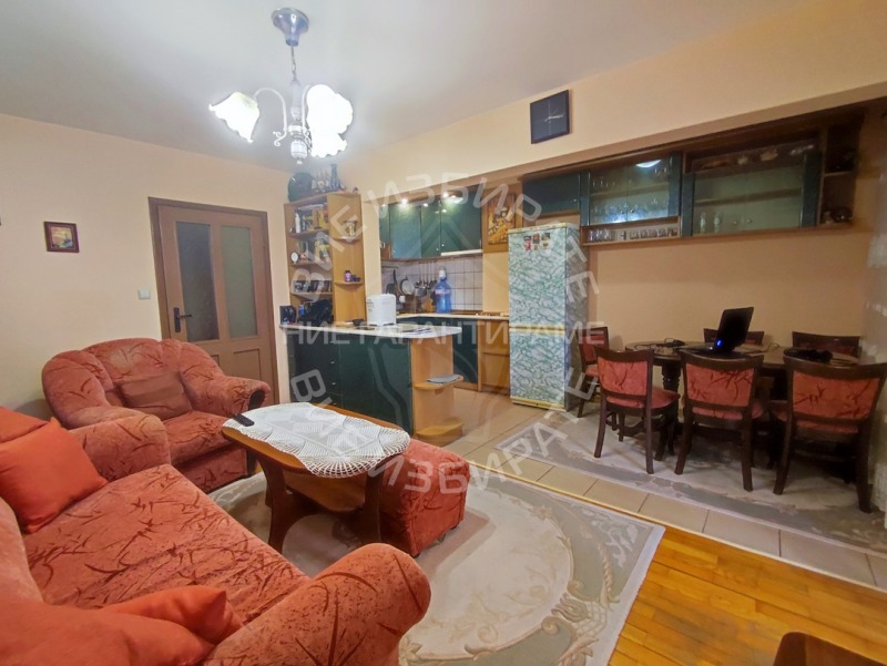 Продаја  1 спаваћа соба Варна , Лјатно кино Тракија , 70 м2 | 86120926