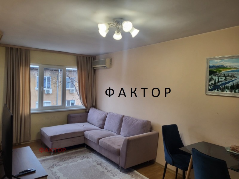 Продава  3-стаен град Пловдив , Център , 88 кв.м | 25992827