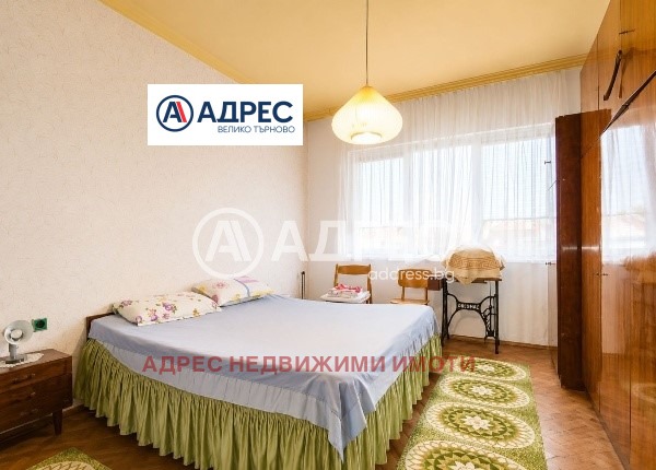 Продава 3-СТАЕН, гр. Велико Търново, Център, снимка 3 - Апартаменти - 55000635