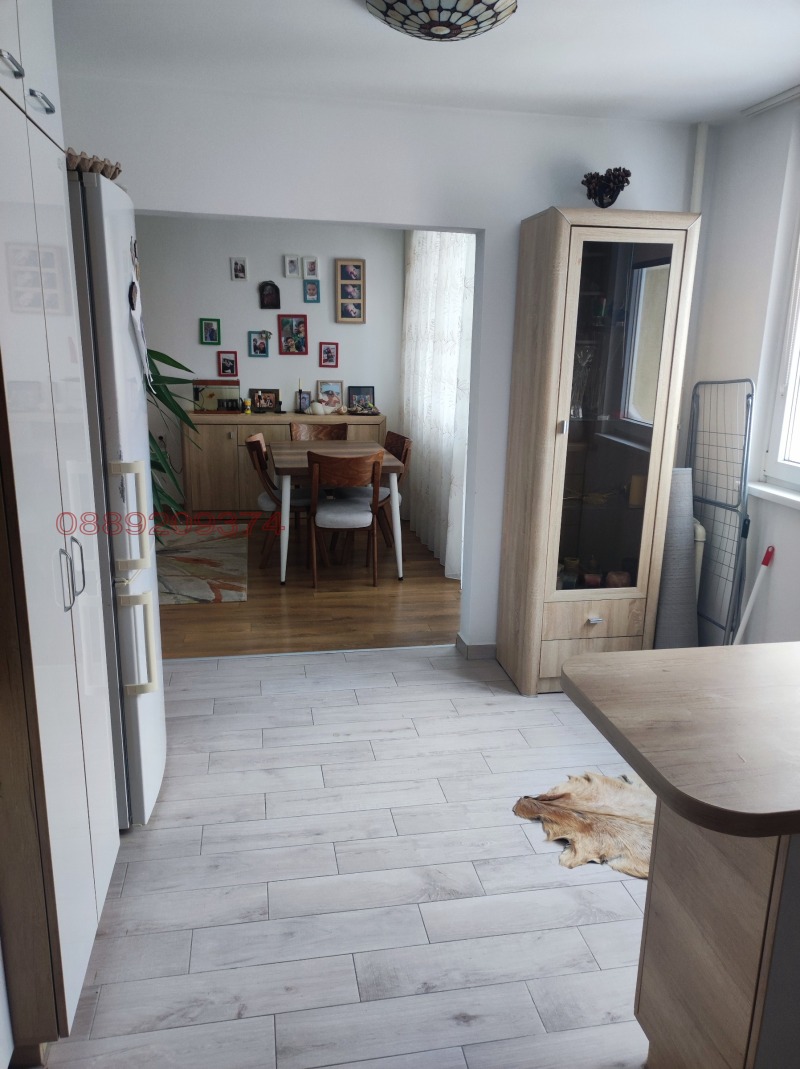 Продава 4-СТАЕН, гр. София, Гоце Делчев, снимка 8 - Апартаменти - 53333036