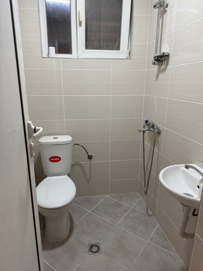 Продава КЪЩА, с. Долно Абланово, област Русе, снимка 10 - Къщи - 52713289