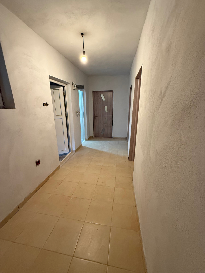 Продава КЪЩА, с. Долно Абланово, област Русе, снимка 12 - Къщи - 52713289