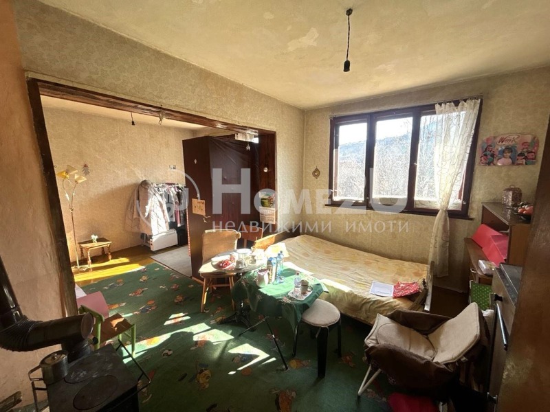 Продава КЪЩА, гр. София, с. Кокаляне, снимка 2 - Къщи - 53257206