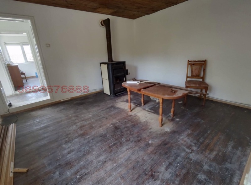 Продава КЪЩА, с. Брестак, област Варна, снимка 9 - Къщи - 53401461