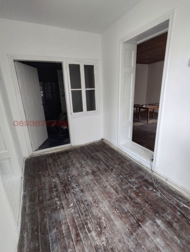 Продава КЪЩА, с. Брестак, област Варна, снимка 6 - Къщи - 53401461