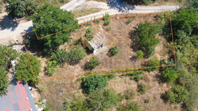 Продава ПАРЦЕЛ в град Варна, с. Звездица - 600 кв.м / 22 000 € » 43 028.26 лв., ИМОТИ ПРЕМИЕР