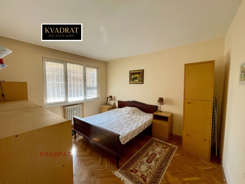 Продава 2-СТАЕН, гр. София, Център, снимка 4 - Апартаменти - 53539627